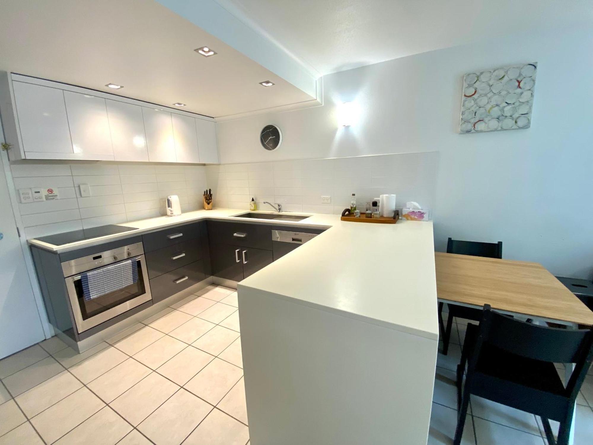 Reef Gateway Apartments Кэрнс Экстерьер фото
